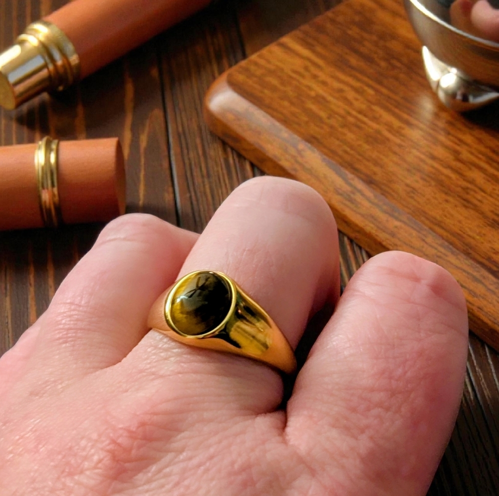 18k Gold Plated Oval Cut Tigers Eye Statement Ring Women's Size  7 & 8 - Picture 3 of 4